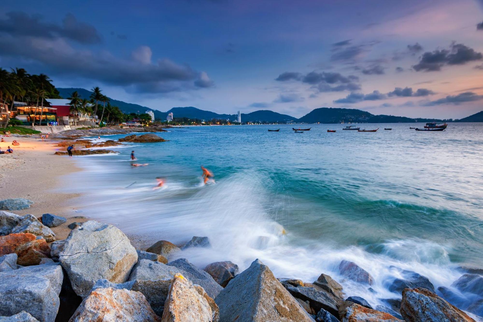 Casa Del M Phuket - Newly Renovated Hotel Patong Luaran gambar