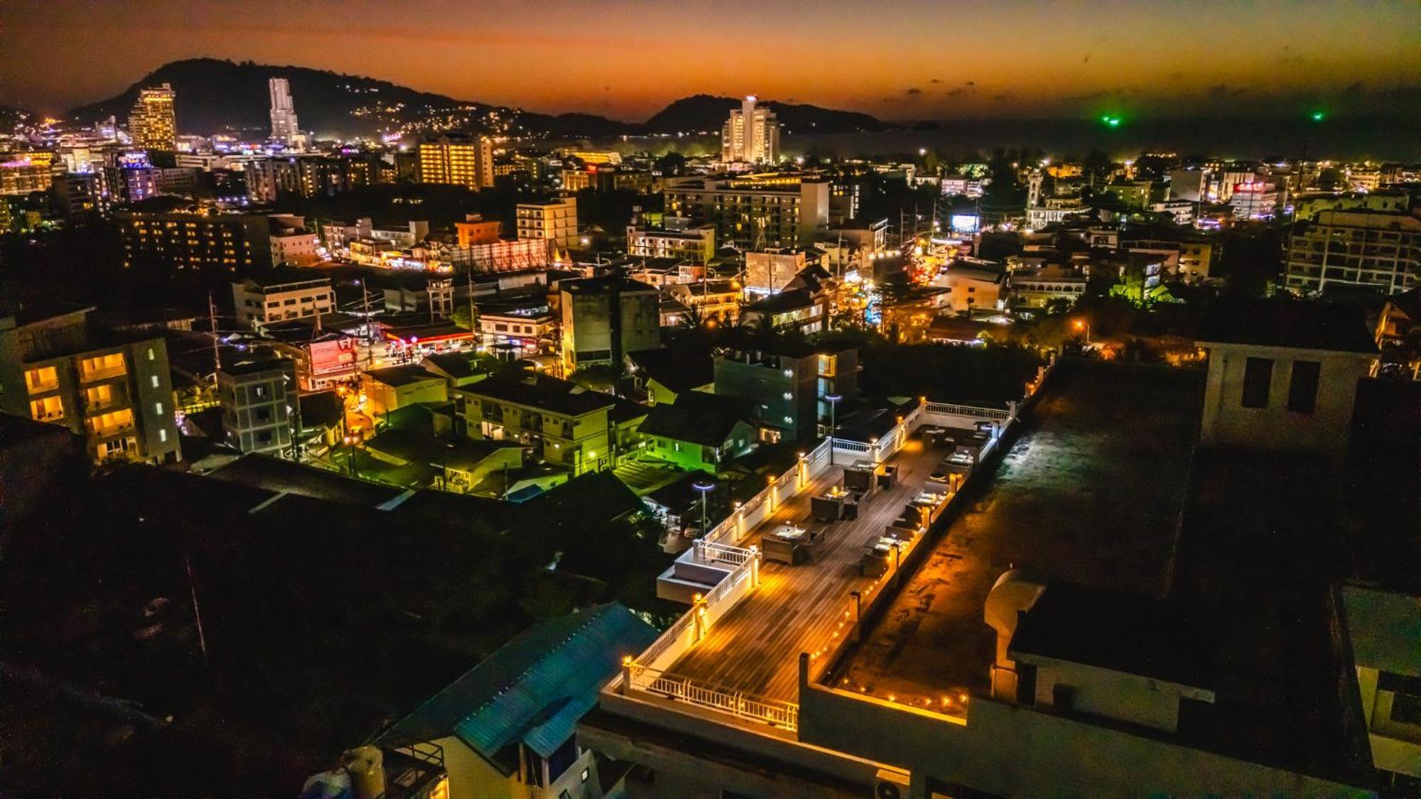 Casa Del M Phuket - Newly Renovated Hotel Patong Luaran gambar